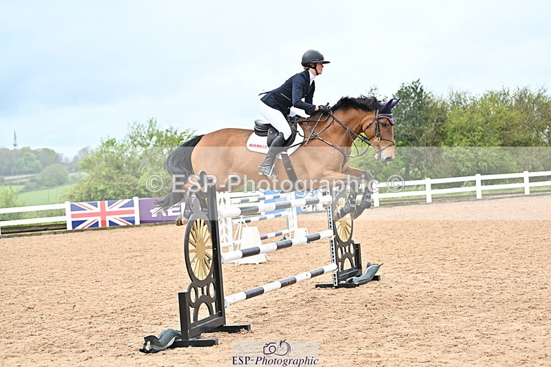 240501A-135417-00892 - Cls 8 Snr Foxhunter and 1.20m Open