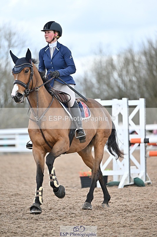 250328-102156-01241 - Cls 8 British Novice and 90cm