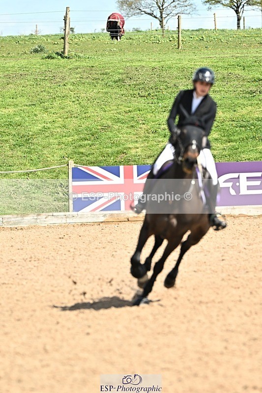 250416-132831-01085 - Cls 4 Newcomers and 1.10m