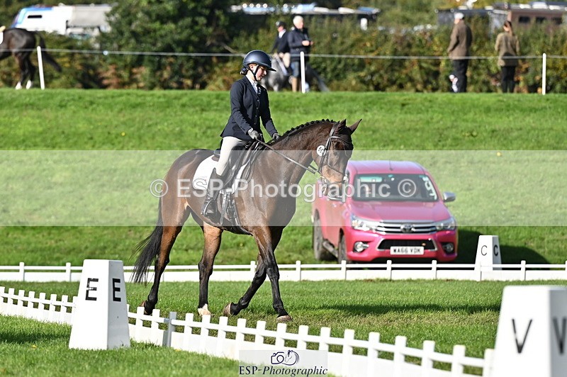 251024A-114731-09761 - G-566-Charlotte.Smith