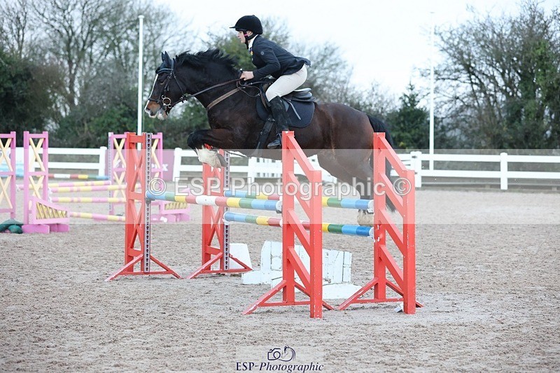 241201X-144205-01860 - Cls Children on Horses