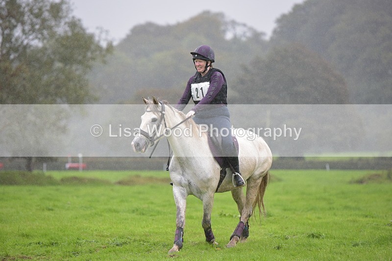 RAY_9415 - Class 1: 65cm: Ski Jump