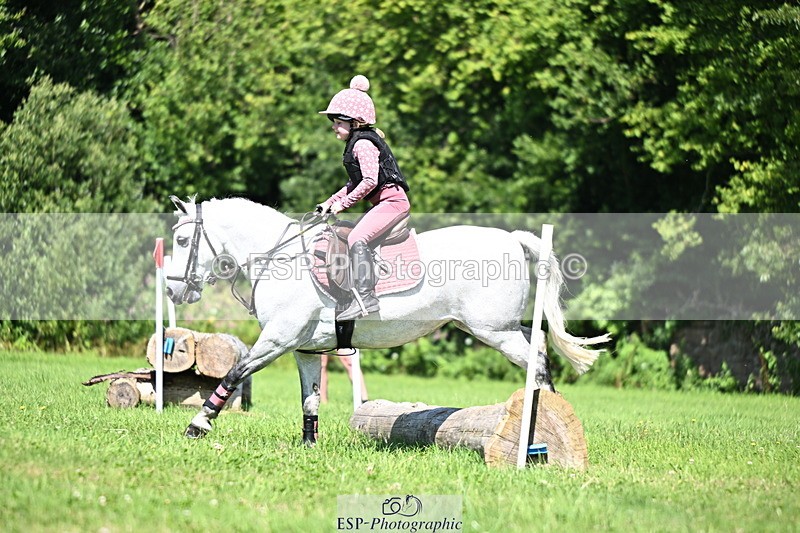 240729B-142707-02784 - Abbie's Group XC