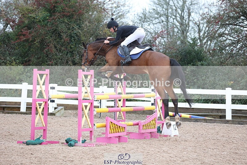 231112A-124814-04197 - Cls 19 Snr 1.05m Open