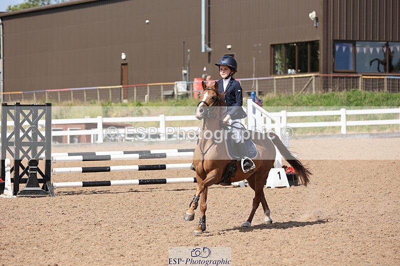 240629A-160813-07913 - Cls 13 Stepping Stones 128cm + 138cm