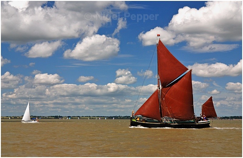 Racing to Outer Mark_1 - The Pin Mill Barge Match