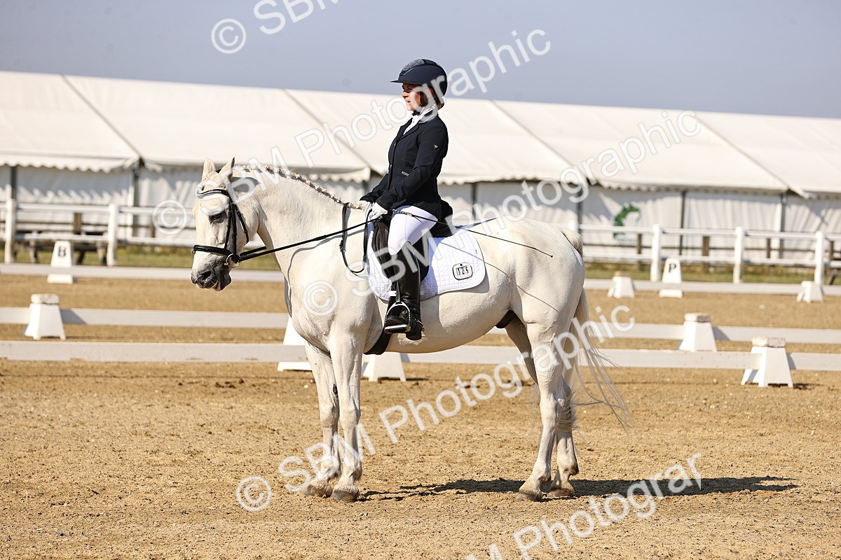 SBM_002637 - Intro 2 - Warm Up