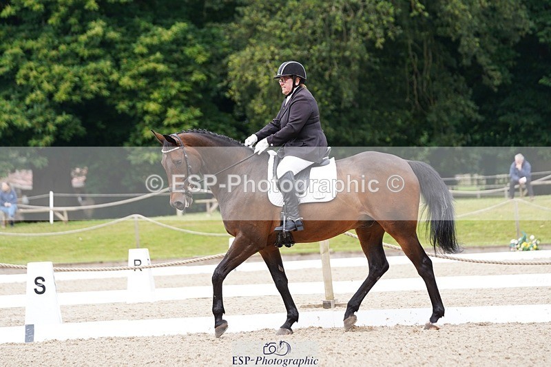240721-105106-07707 - 111-Frances_Gillard-Rathnageera_Hector
