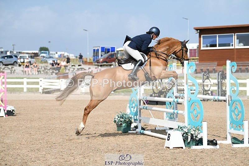 250725-162913-03931 - Cls 10 1.05m Amateur Quali