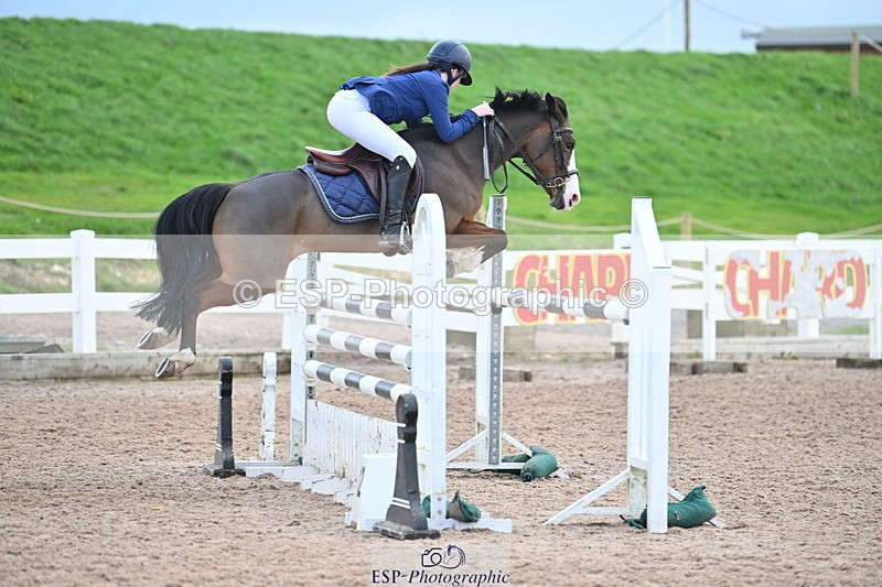 231119A-133332-05899 - Sun Cls 8 BlueChip Pony Coral Qualifier