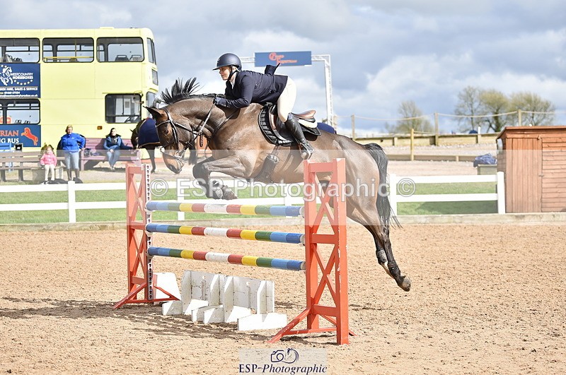240403A-151530-00919 - Cls 5 Foxhunter and 1.20m Open