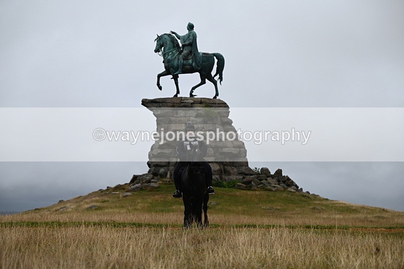 DSC_2167 - Time at Statue 12:13 to 12:32
