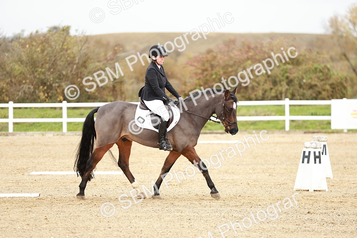 SBM_002909 - Class 8 - Novice 1