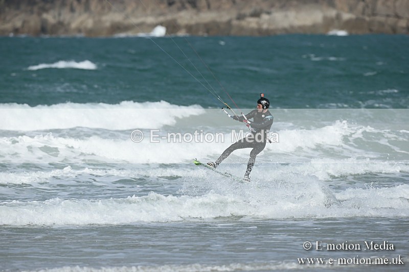 KS 020413-241 - Kite Surfing