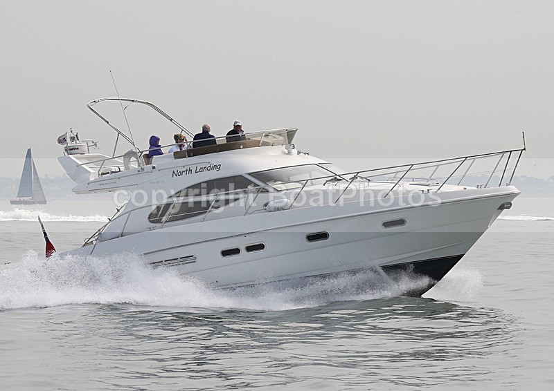 140517 NORTH LANDING SEALINE F42 WT7A0511 - Flybridge Cruisers