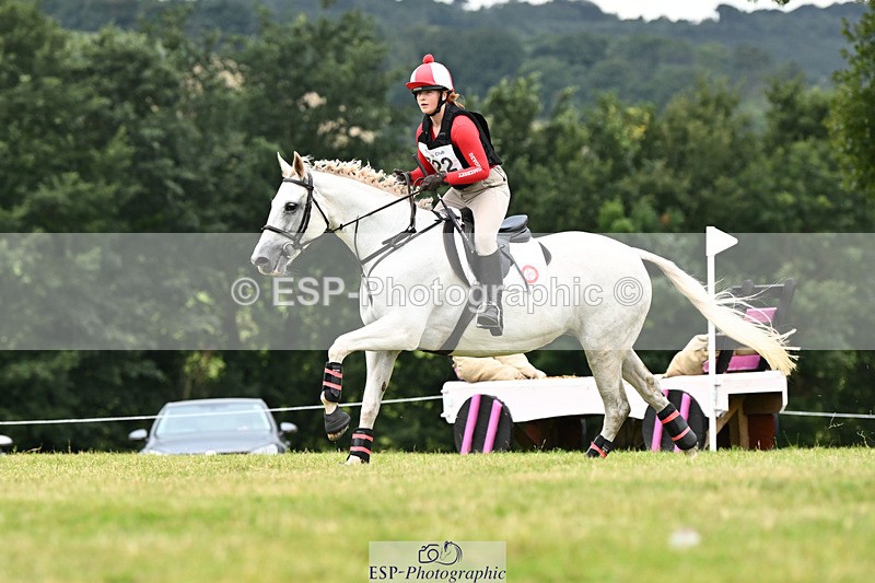 240825X-162945-36786 - 80cm XC 15.30 to 16.30