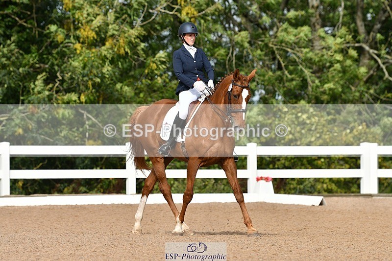 250906-103416-00664 - 037-Anna.PriceMajor.Flyer