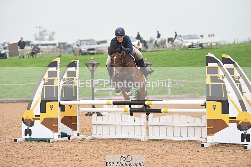 230916A-160204-05471 - Cls 18 Snr 95cm Derby