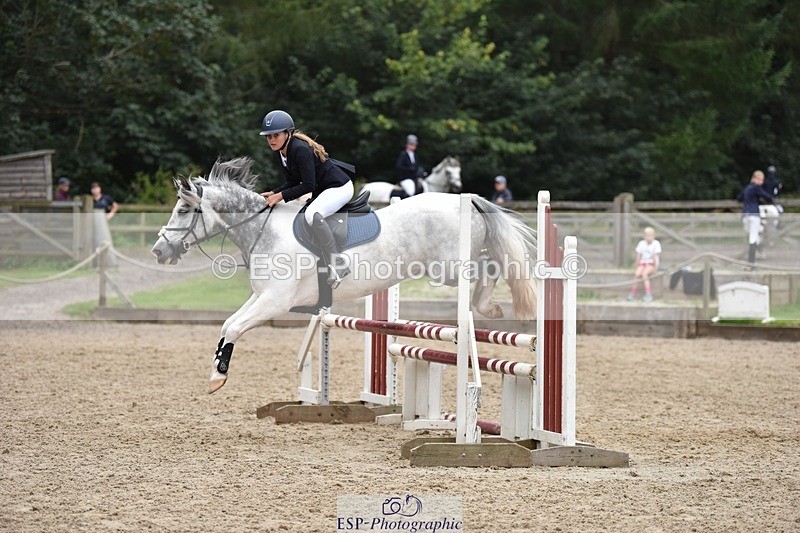 240802-112536-02681 - 90cm Round 1