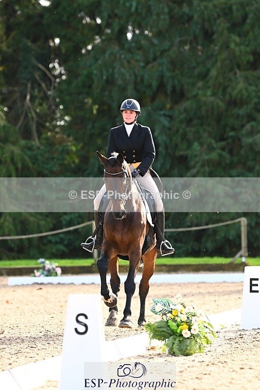 231021-142849-18722 - 253-GEKO-Odette.Orlande-DR