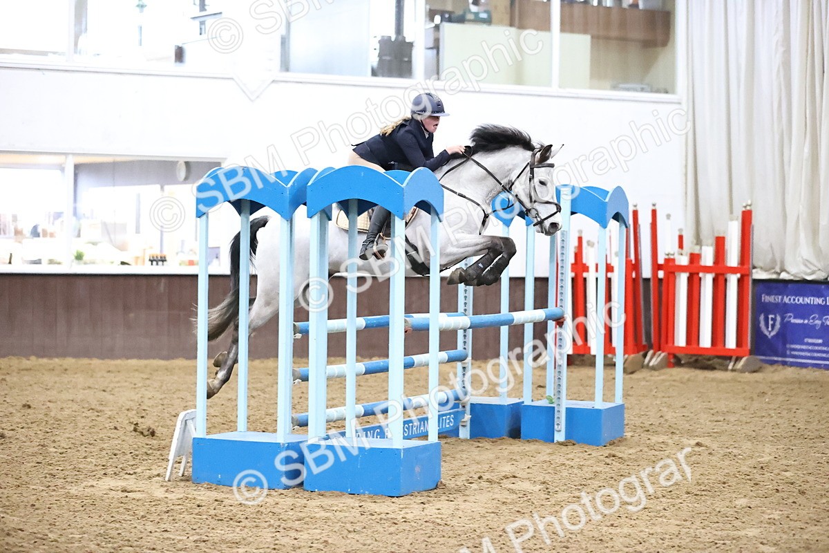 SBM_000812 - Class 4 - Blue Chip Pony Newcomers - 1.00m