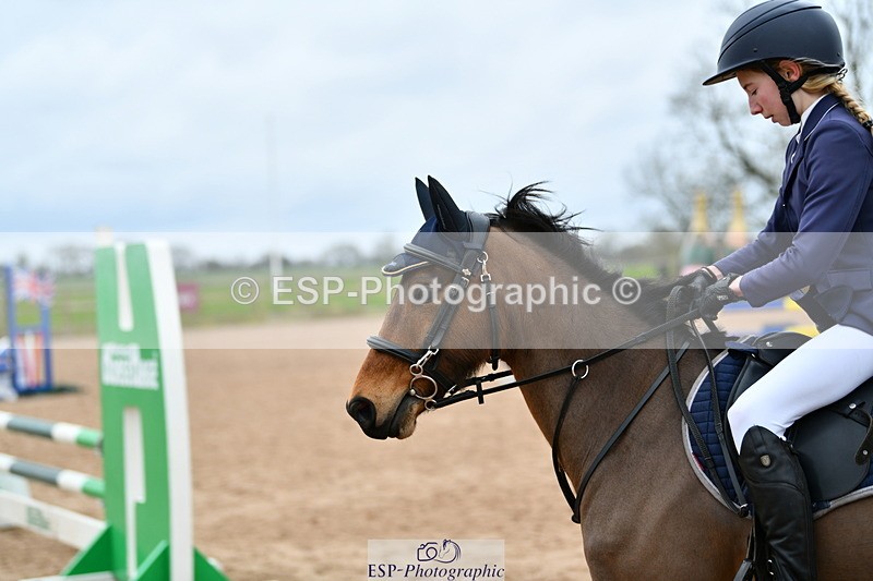 240309A-131143-00980 - Cls 19+20 Club and Schools 80cm