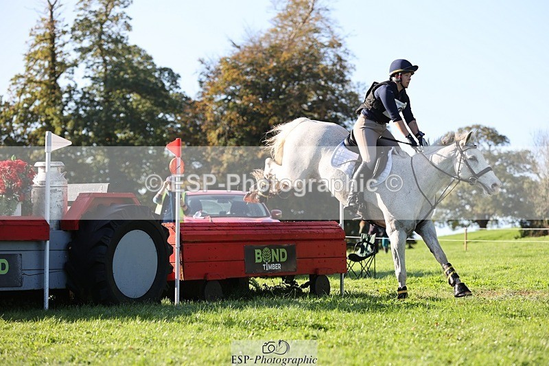 241026-101743-11460 - 321-Hannah.Underhill-DONBEG.GREY