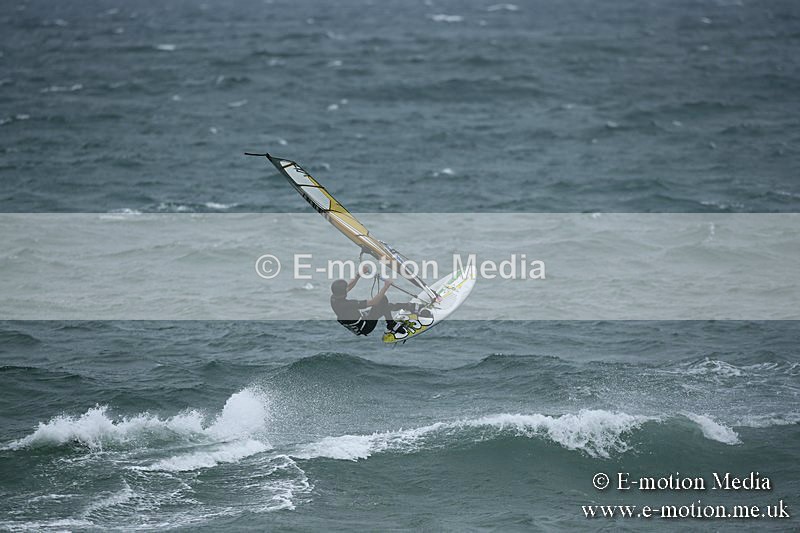WS 150913-26 - Windsurfing