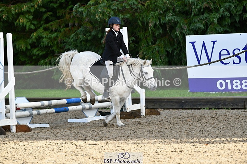 251004A-112716-00627 - Classes 4 & 5 50cm