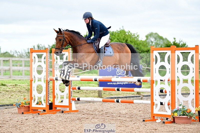 240523A-110109-00960 - Cls 11 Discovery and 1m Open