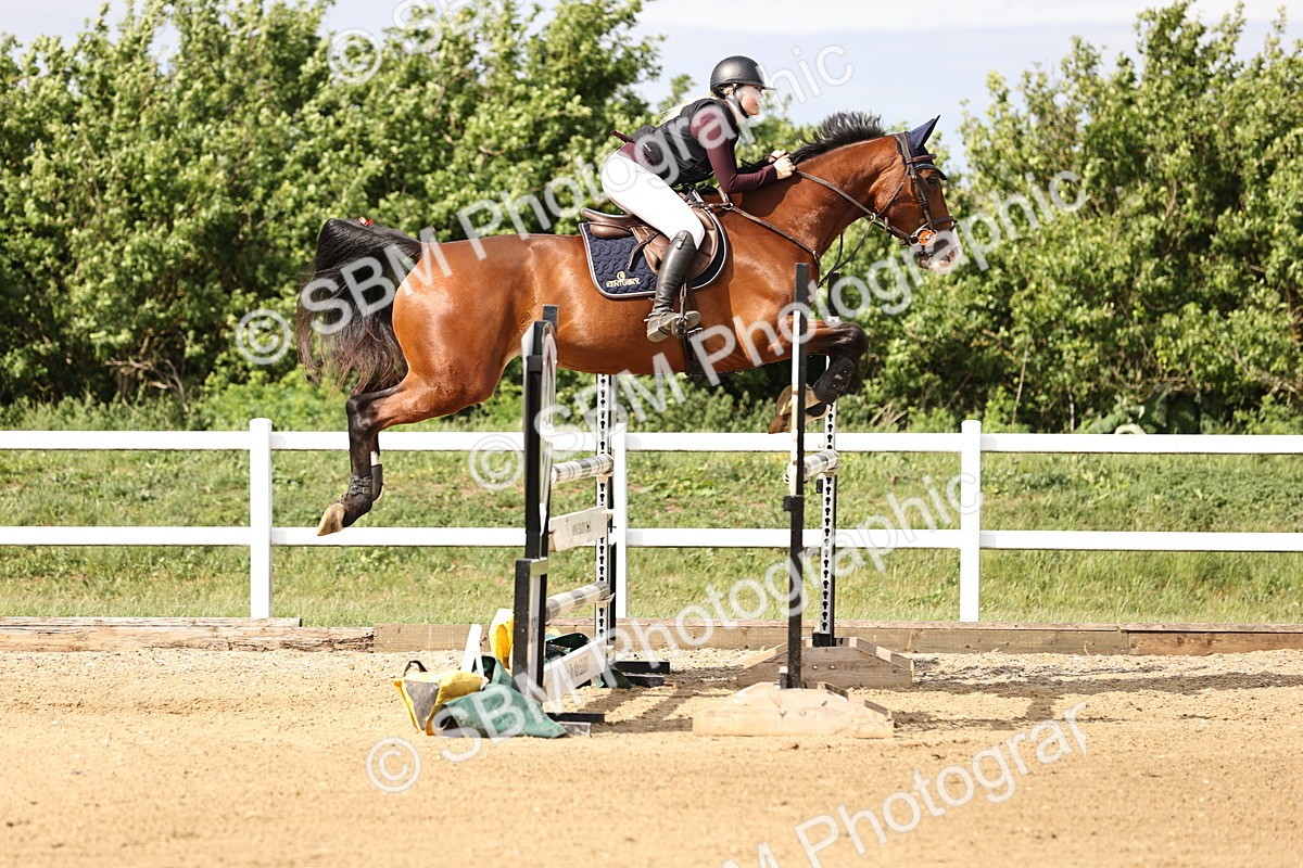 SBM_003602 - Class 13 - Senior Foxhunter - 1.20m