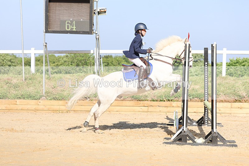 3E7A8616 - Class 1: Junior 60cm