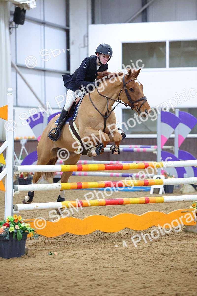 1I0A4980 - Class 9 - Senior Newcomers/ 1.10m Open