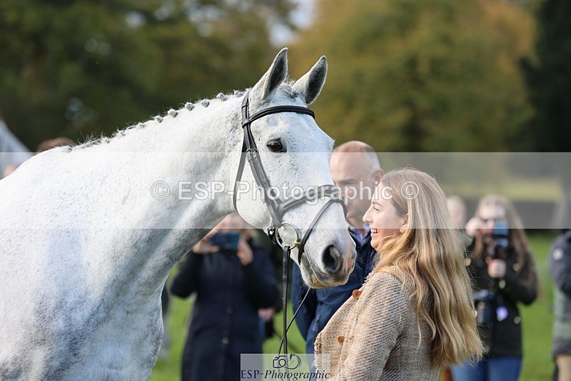 251026A-101850-22874 - D-329-Clementine.Montgomerie