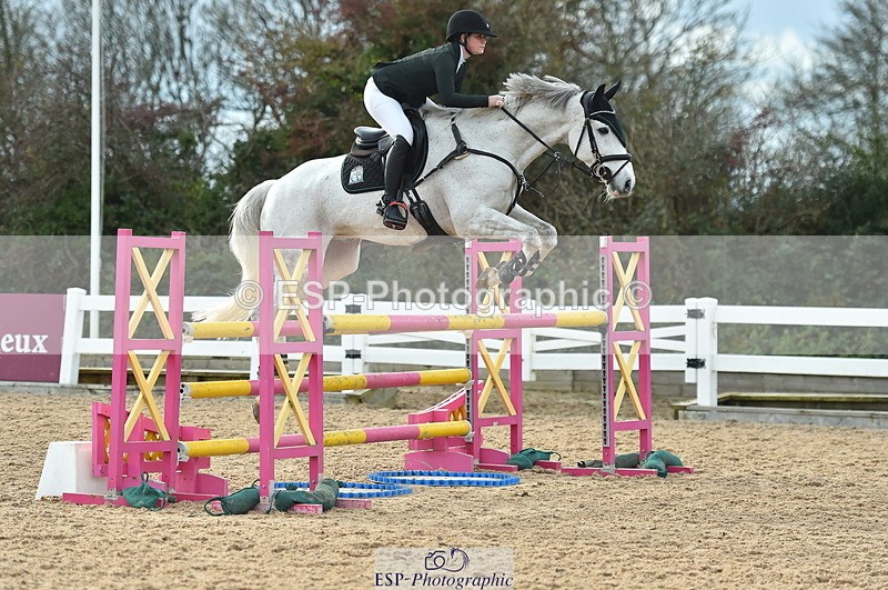 231111A-132044-02110 - Cls 12 Newcomers & 1.10m Open