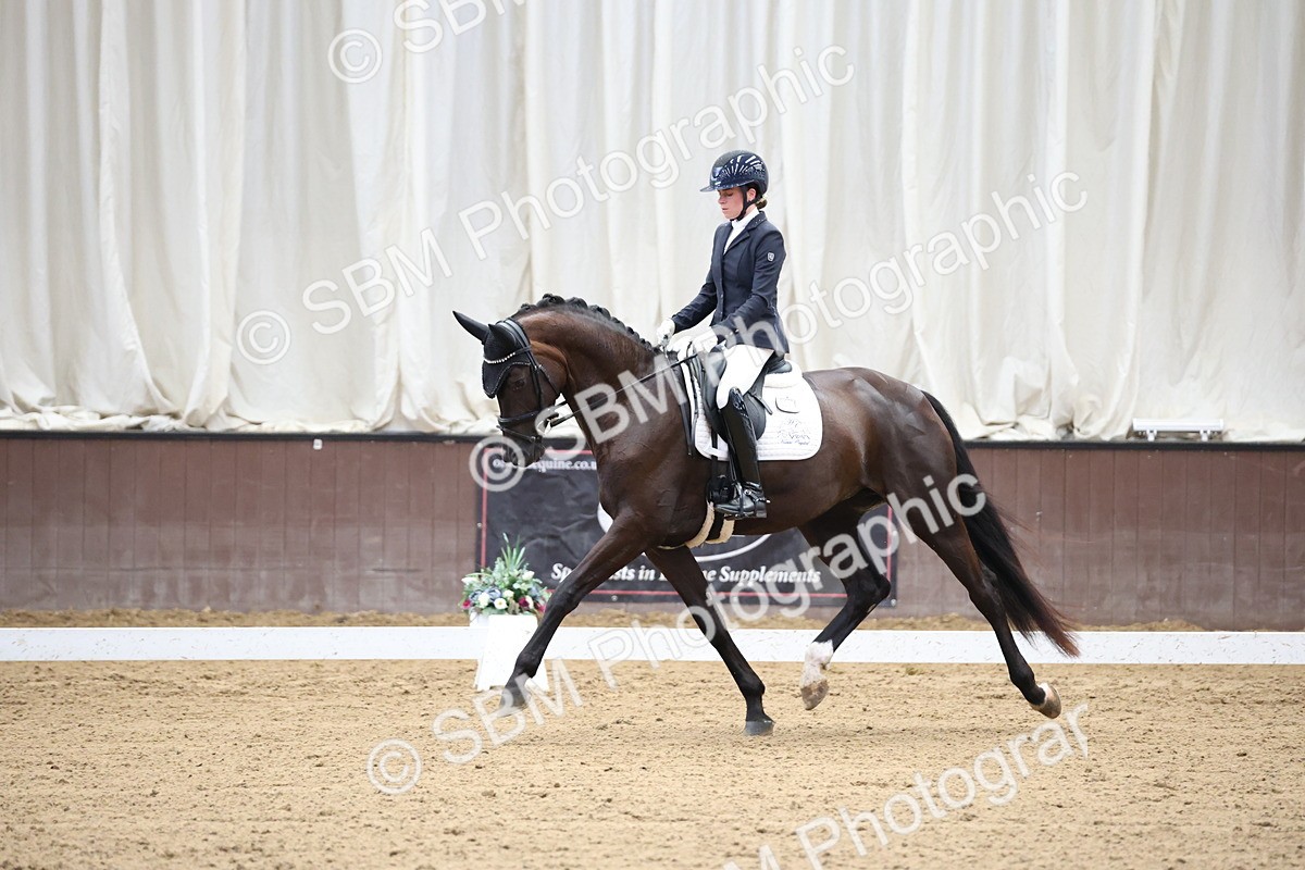 SBM_002137 - Class 5 - Novice 6 Gold - 9.00-10.10