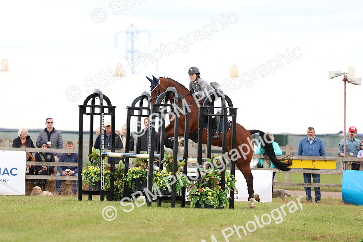 SBM_13783 - Class 206 - Senior Newcomers - 1.10m Open
