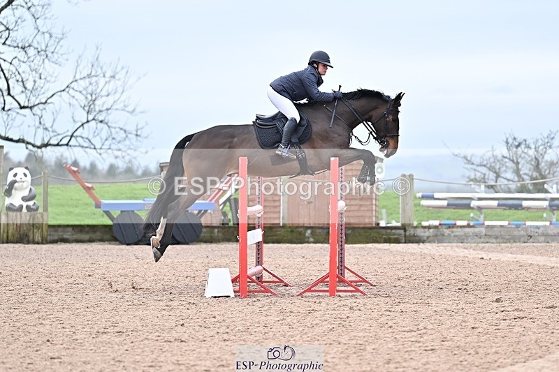 260114-123219-00334 - Cls 4 Newcomers and 1.10m