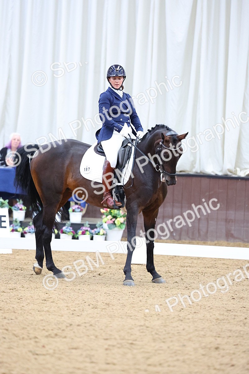 SBM_018700 - Class 17 - AM91 - 15.54-16.58