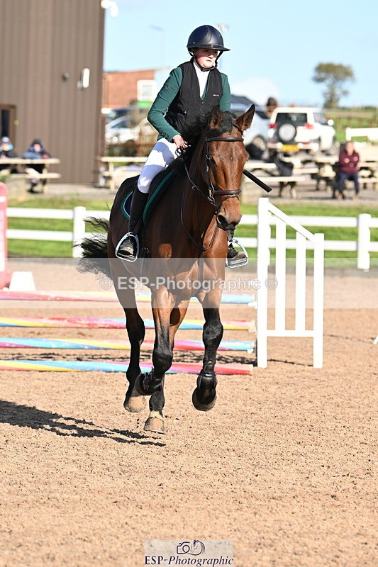 241026A-143546-01366 - SAT Cls 16-18 Children on Horses