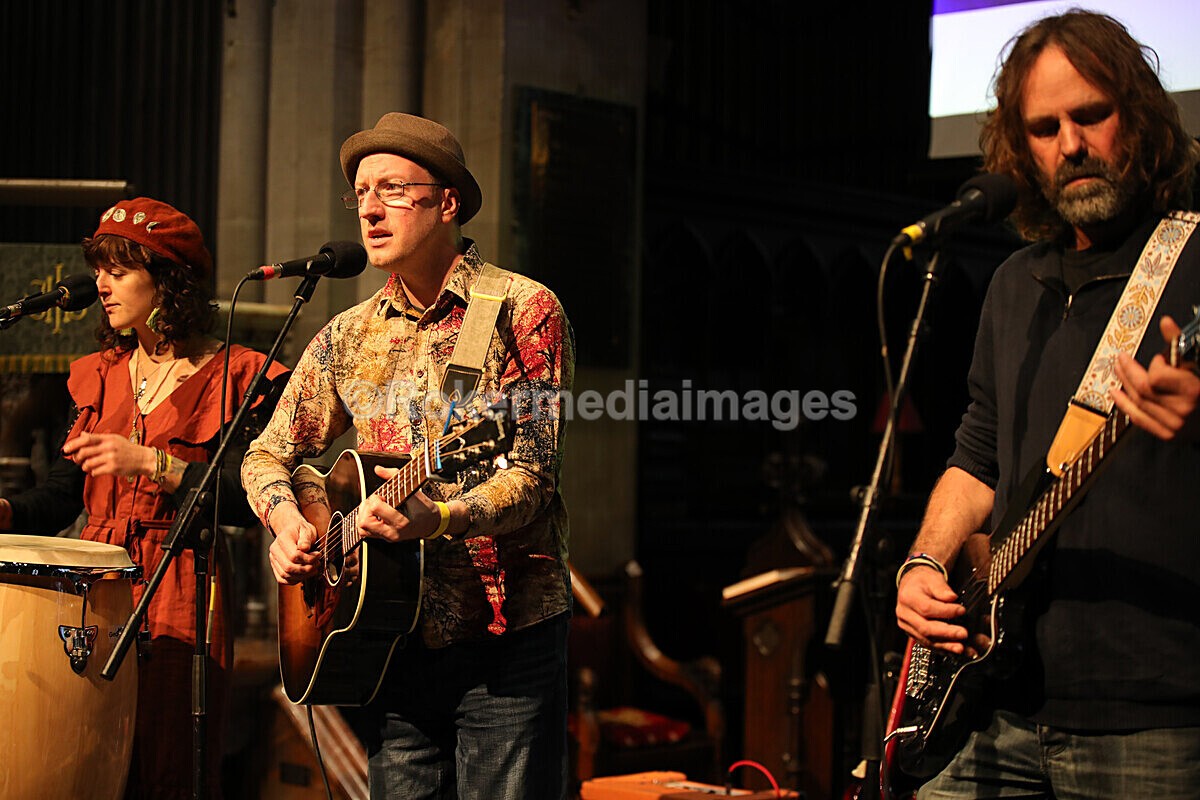 FOLK N BLUES-285 - FOLK and BLUES SEPT 2022