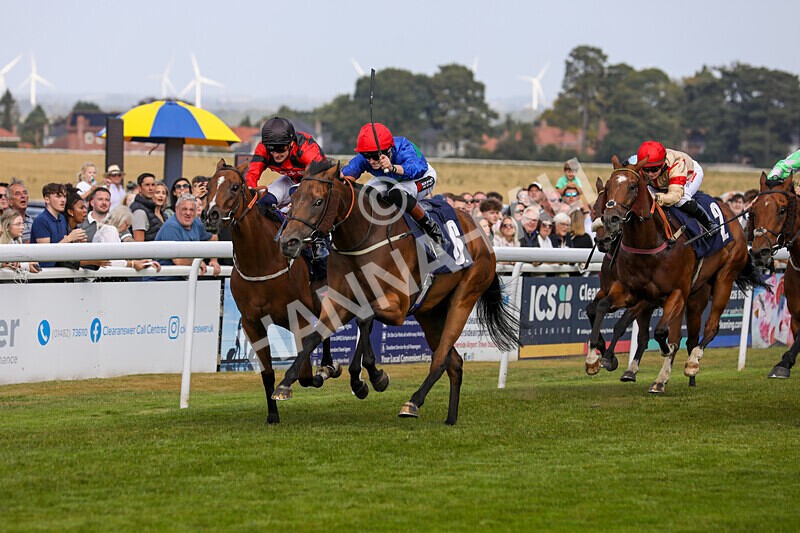 310824-Race 4-Spirit Of Applause-1562 - Race 4