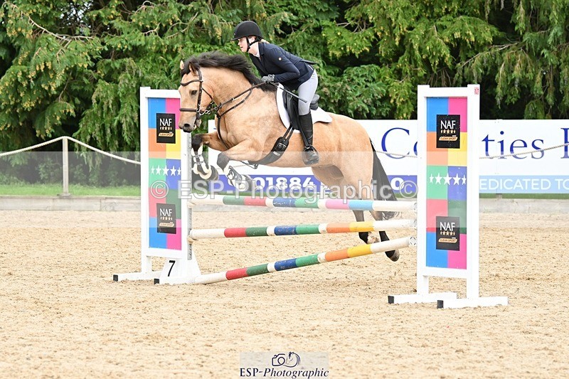 230930-155330-01236 - Cls 8 90cm Club