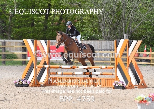 BPP_4759 - CLASS 14  SAT Senior British Novice/ 90cm Open
