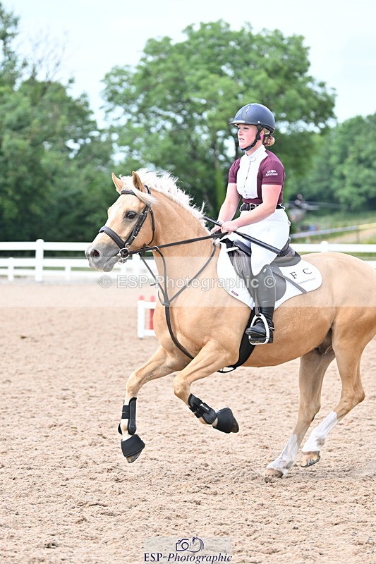 240625A-165925-00367 - Cls 03 & 04 70cm