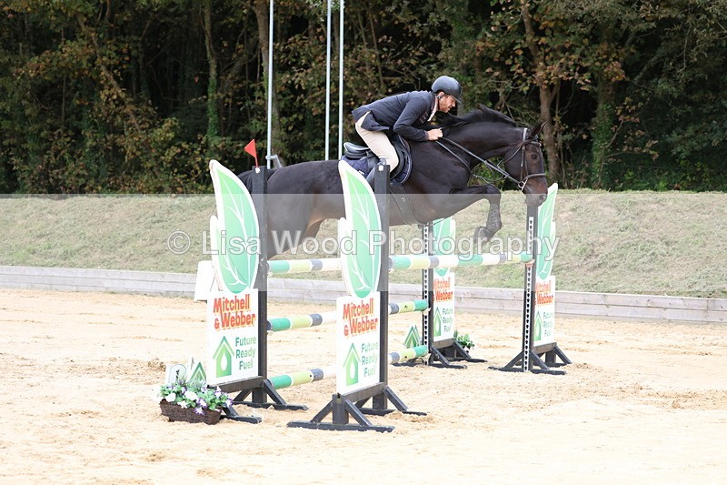 3E7A3403 - Class 9: Senior Foxhunter/1.20 open