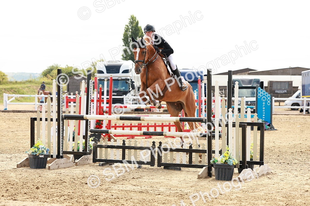 SBM_016924 - Class 20 - Senior Newcomers - 1.10m