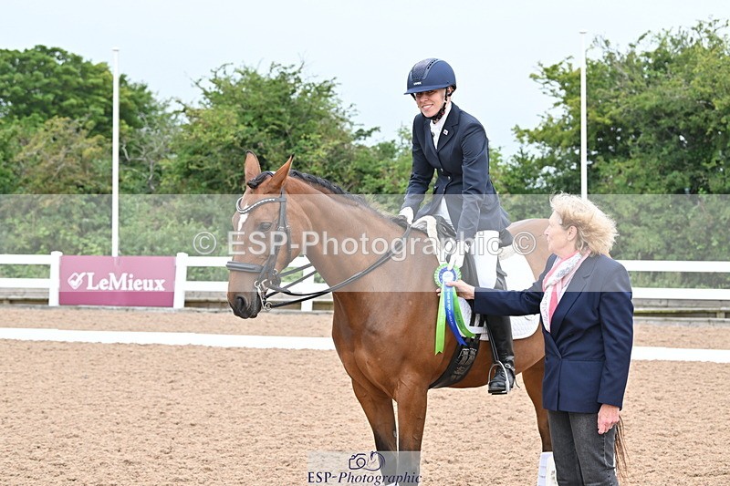 240815A-130439-01084 - Cls 7-P Freestyle Medium Bronze