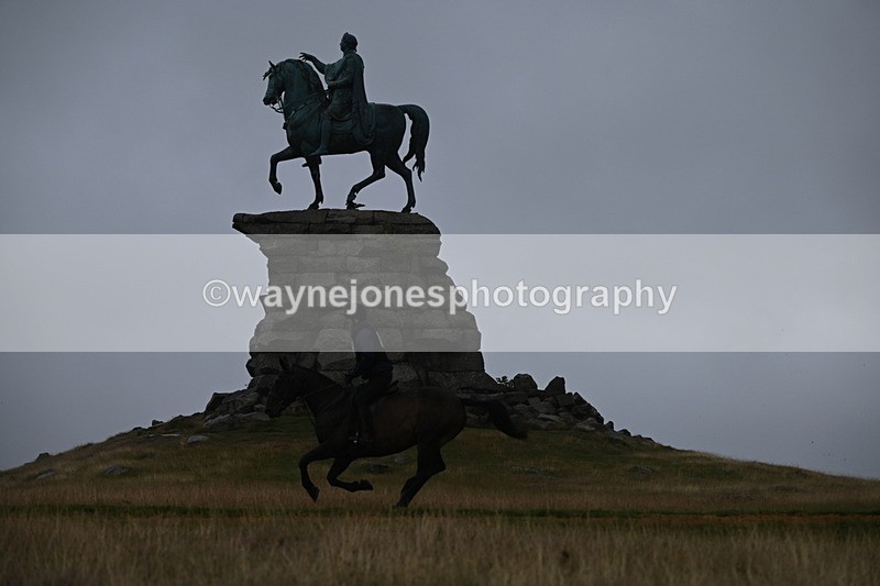 DSC_1575 - Time at Statue 11:54 to 12:12