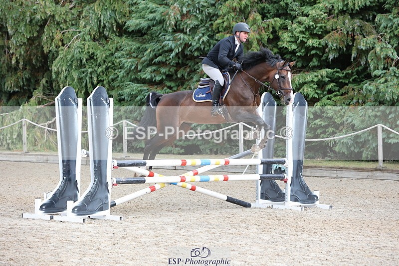 250829A-114200-01441 - Cls 7 British Novice and 90cm